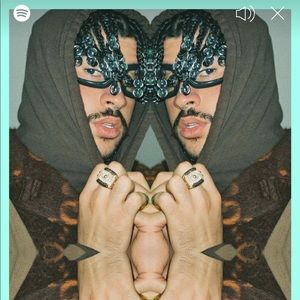 Meet your Posher, Leslye